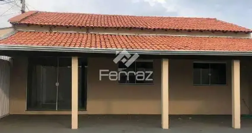 Casa à venda, 3 quartos, 1 suíte, 2 vagas, Marta Helena - Uberlândia/MG