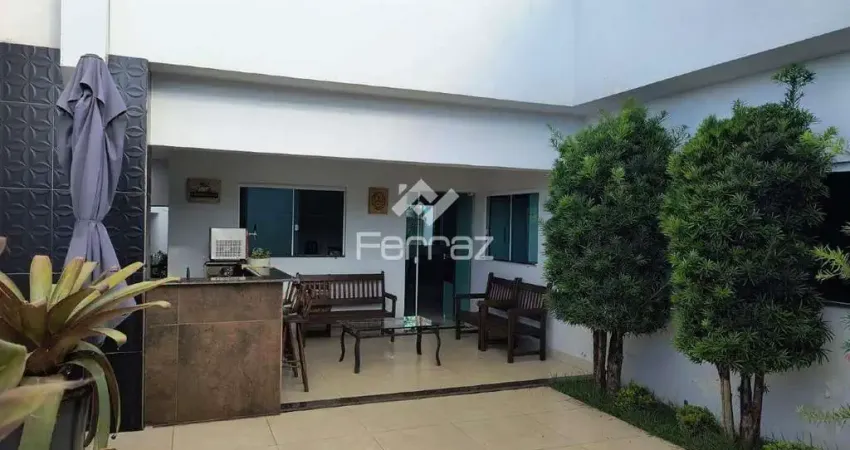 Casa à venda, 3 quartos, 1 suíte, 3 vagas, Jardim dos Gravatás - Uberlândia/MG