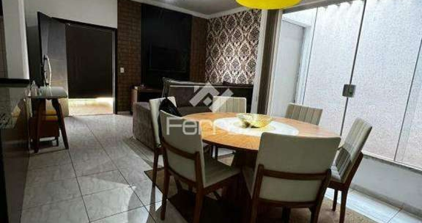 Casa à venda, 3 quartos, 1 suíte, 2 vagas, Jardim América - Uberlândia/MG
