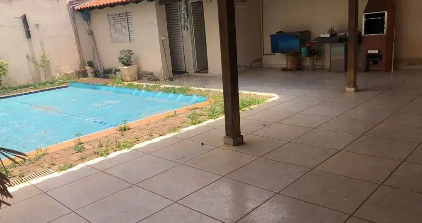Excelente casa sobrado no Bairro Roosevelt em Uberlândia
