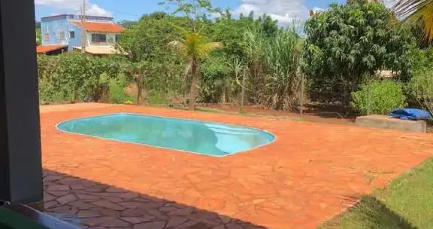 Chácara em Uberlândia com ótima localização e fácil acesso próximo a represa Pau furado