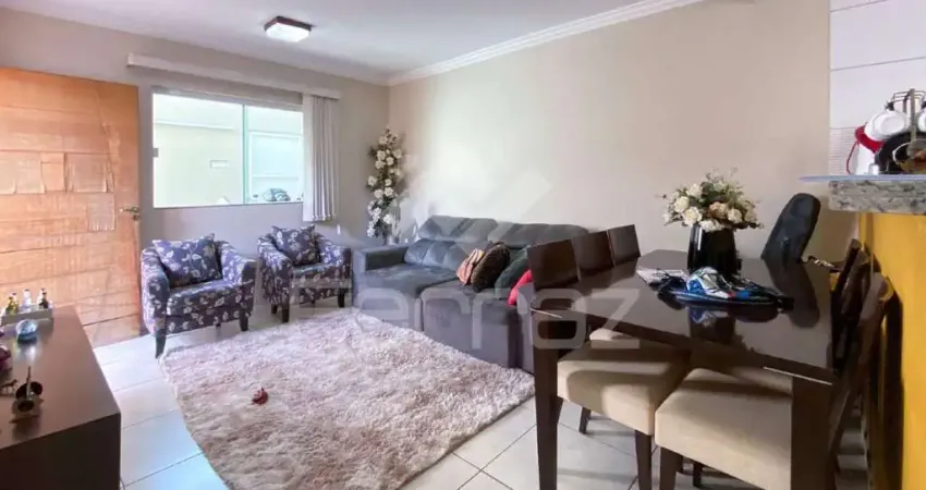 Sobrado à venda, 2 quartos, 1 vaga, Daniel Fonseca - Uberlândia/MG