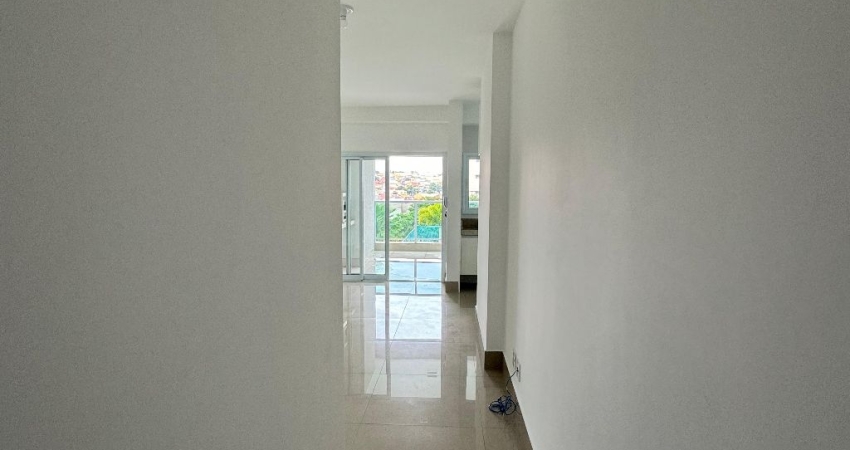 LINDO APARTAMENTO EM FRENTE AO PARQUE ECOLÓGICO