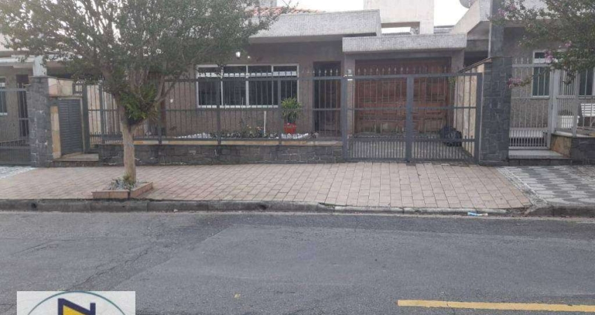 Casa Térrea no Parque Espacial, 3 dorms. (2 suítes), 3 vagas. Terreno 10 x 25 metros. Estuda permuta.