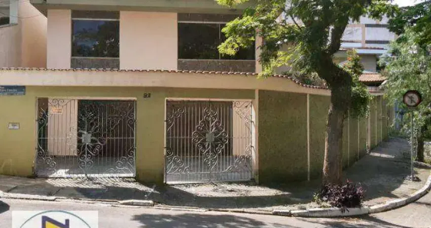 Sobrado com 3 dormitórios à venda, 241 m² Vila Gonçalves - São Bernardo do Campo/SP