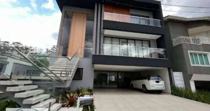 Sobrado de alto padrão ( Construída por Arquiteto-Elevador) no Swiss Park: 4 quartos, 4 suites, 3 salas e 600 m² de área em São Bernardo do Campo-SP.