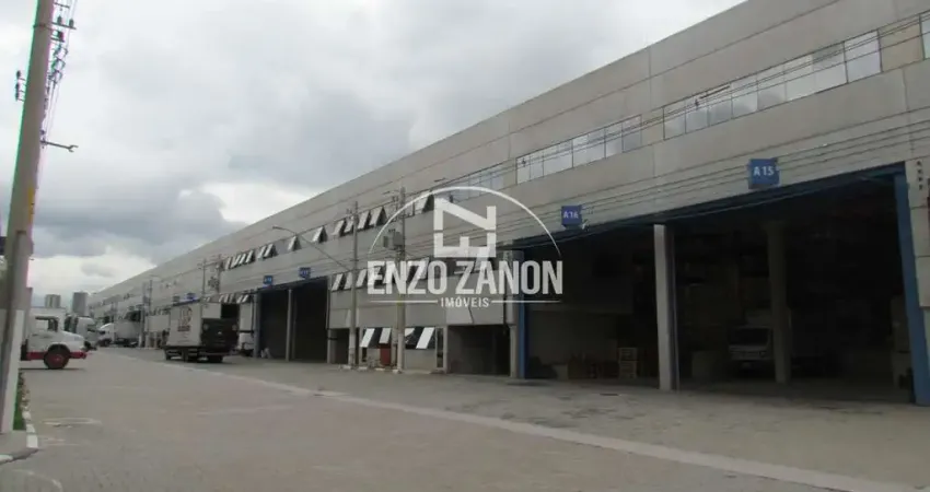 Galpão / Depósito / Armazém de 1025m² no bairro Piraporinha, em Diadema
