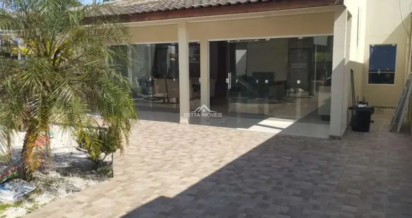 Casa para venda em guaratuba, piçarras, 3 dormitórios, 1 suíte, 2 banheiros, 4 vagas