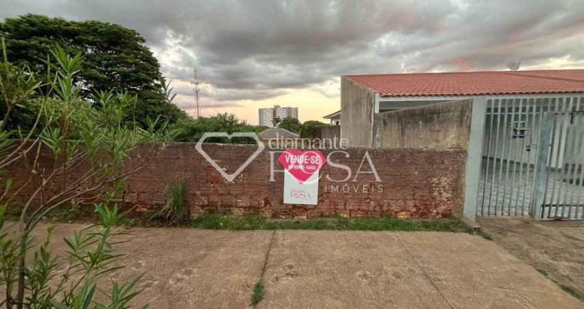 Terreno à venda na Rua Sebastião Canedo Gomes, Zona VII, Umuarama