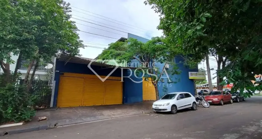 VENDA salão comercial na Av Pedro Taques, com 6 salas comerciais