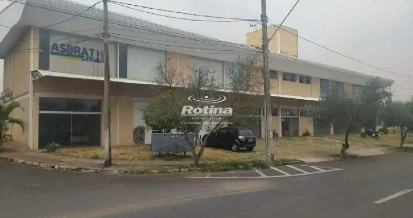 Loja para alugar, Granada - Uberlândia/MG - Rotina Imobiliária