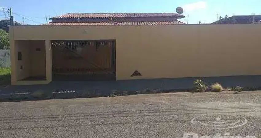 Casa para alugar, 3 quartos, santa mônica - uberlândia/mg - rotina imobiliária