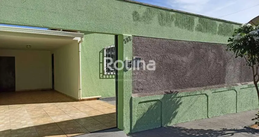 Casa para alugar, 3 quartos, santa mônica - uberlândia/mg - rotina imobiliária