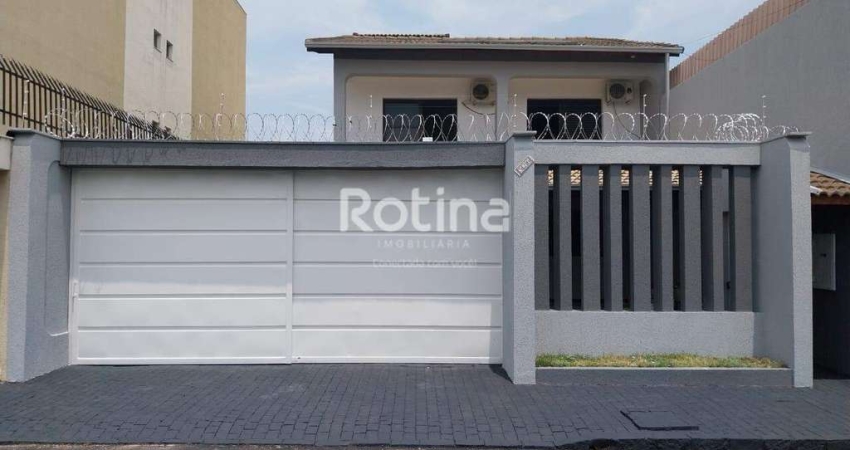 Casa para alugar, 4 quartos, Nossa Senhora Aparecida - Uberlândia/MG - Rotina Imobiliária