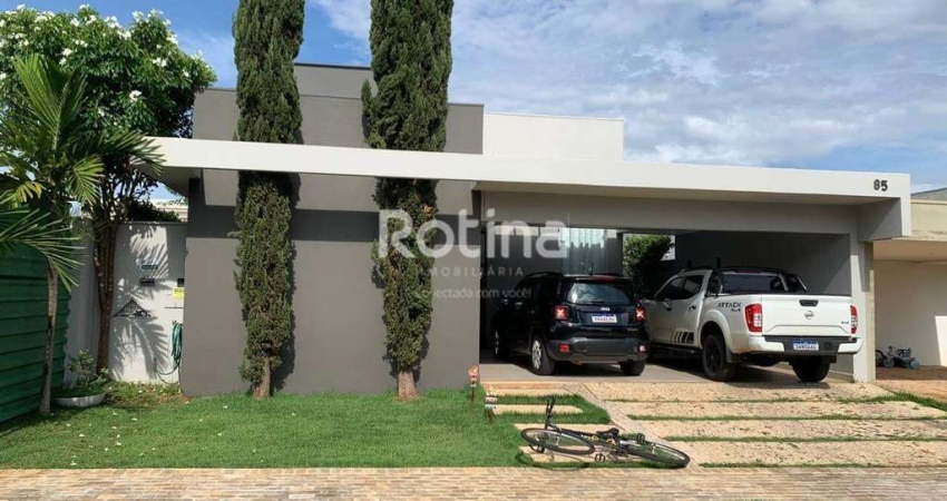 Casa Condomínio Fechado para alugar, 3 quartos, Jardim Botânico - Uberlândia/MG - Rotina Imobiliária
