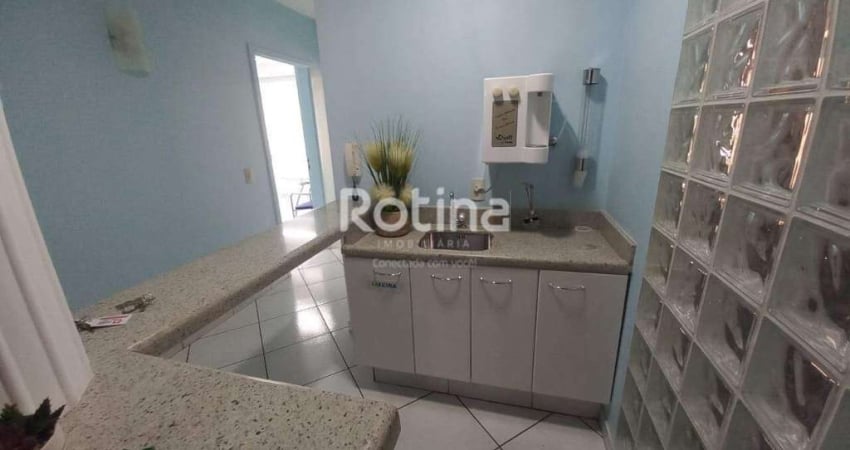Casa Comercial para alugar, Lídice - Uberlândia/MG - Rotina Imobiliária