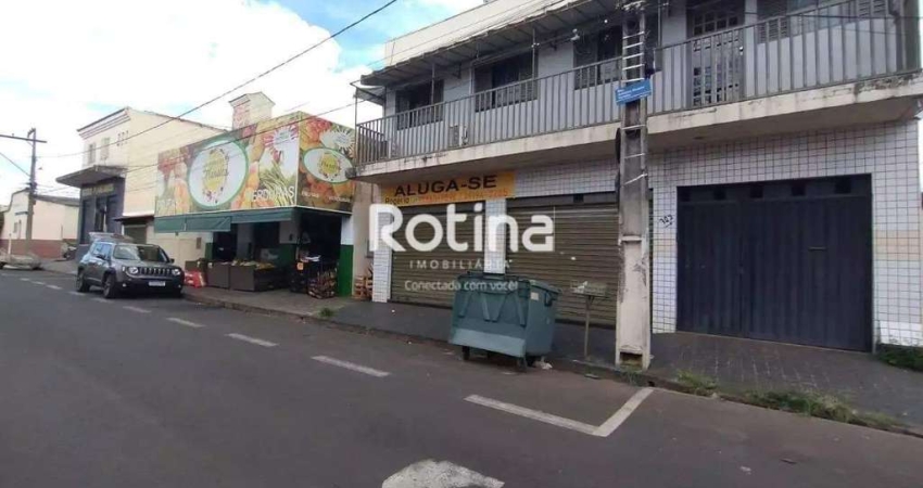 Casa Comercial para alugar, 3 quartos, Planalto - Uberlândia/MG - Rotina Imobiliária