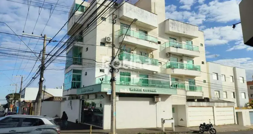 Apartamento para alugar, 3 quartos, Santa Mônica - Uberlândia/MG - Rotina Imobiliária