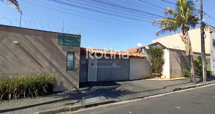 Casa Condomínio Fechado para alugar, 2 quartos, Minas Gerais - Uberlândia/MG - Rotina Imobiliária