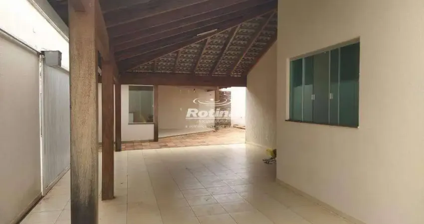 Casa para alugar, 4 quartos, alto umuarama - uberlândia/mg - rotina imobiliária