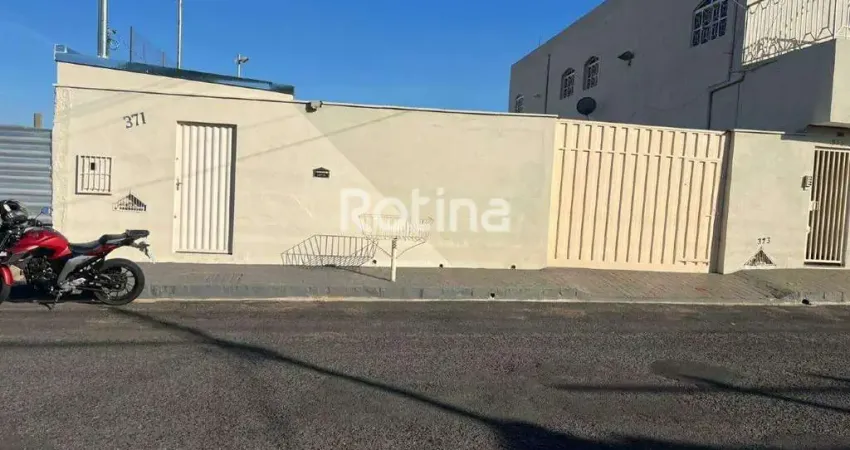 Casa para alugar, 3 quartos, tibery - uberlândia/mg - rotina imobiliária