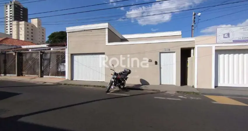 Casa Comercial para alugar, 5 quartos, Fundinho - Uberlândia/MG - Rotina Imobiliária