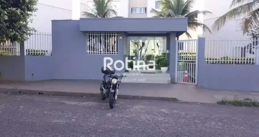Apartamento para alugar, 2 quartos, Presidente Roosevelt - Uberlândia/MG - Rotina Imobiliária