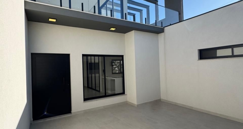 Vila Verde - Casa Plana com 3 dormitórios!