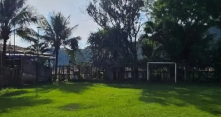 Chácara urbana à venda e com uma vista de tirar o fôlego!