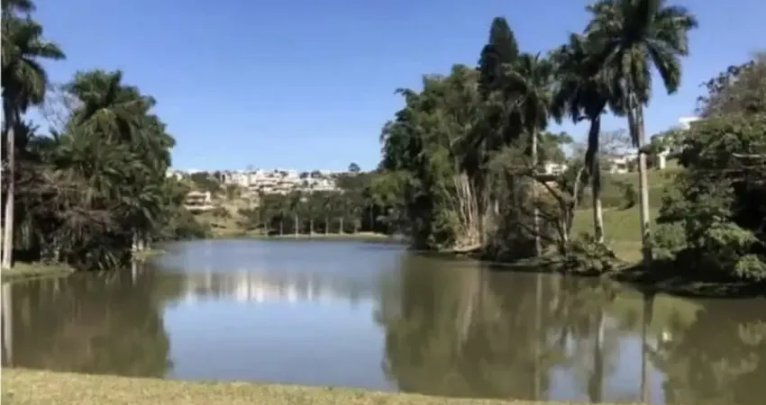 Condomínio portal de bragança! terreno plano com 459 m2, em uma rua sem saída, no alto e linda vista!