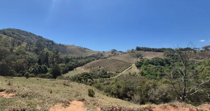 Bairro São Mateus, em Camanducaia Sao 100 hectares - 1.000.000 de m2 (41,32 alqueires)