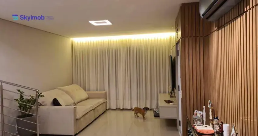 Casa com 4 dormitórios à venda, 180m² por R$ 1.100.000