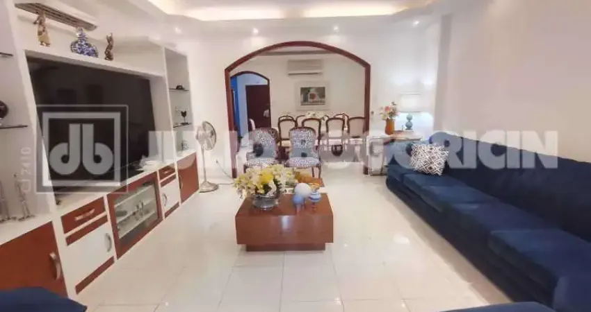 Flamengo - rua são salvador - luxo - apto todo reformado - tipo casa - charmosa - 4 quartos - vaga