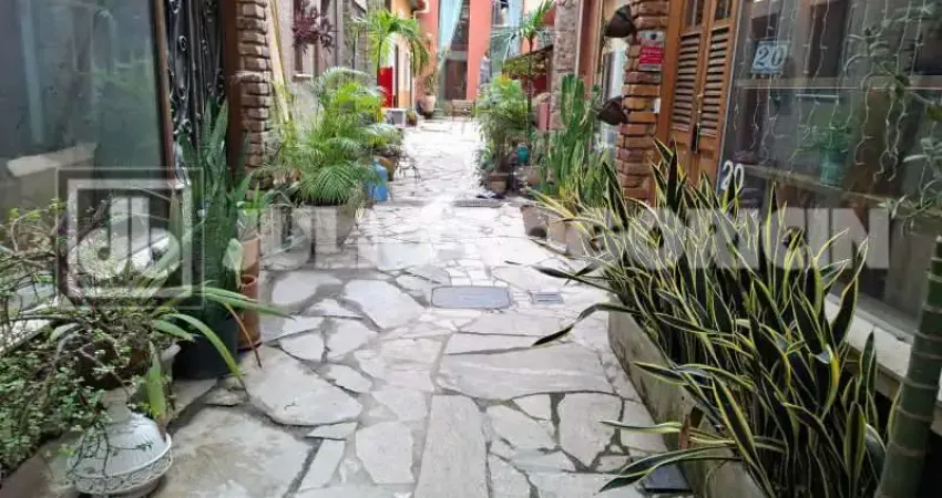 Casa em condomínio fechado com 2 quartos à venda na Rua Gago Coutinho, Laranjeiras, Rio de Janeiro