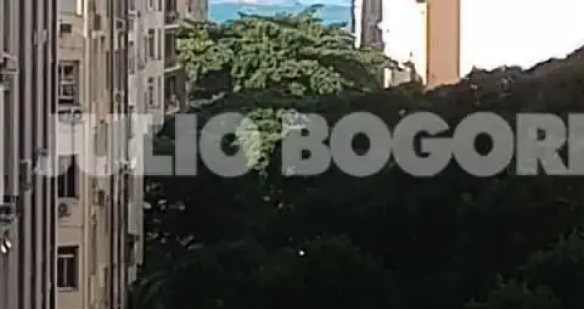 Localização cobiçada, entre a praia de copacabana e a lagoa rodrigo de freitas apartamento reformado com sala e quarto