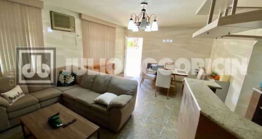 Casa com 4 quartos à venda na Rua Nísia Floresta, Andaraí, Rio de Janeiro