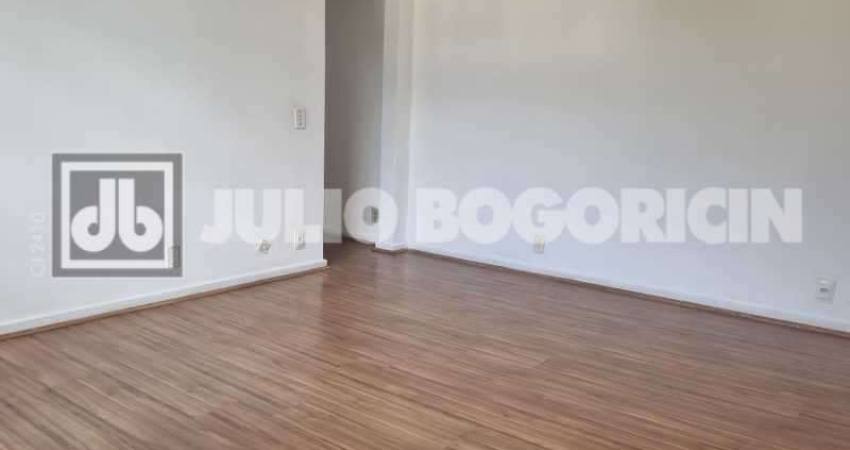 Apartamento com 2 quartos à venda na Rua Canavieiras, Grajaú, Rio de Janeiro