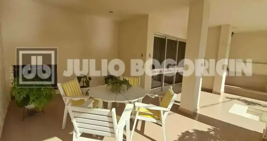 Casa em condomínio fechado com 3 quartos à venda na Rua Itacuruçá, Tijuca, Rio de Janeiro