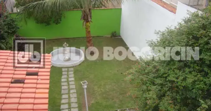 Casa com 4 quartos à venda na Rua Mutambeira, Jardim Carioca, Rio de Janeiro
