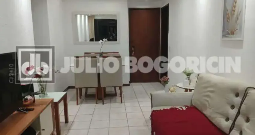 Excelente apartamento, andar alto vista para pedra da gávea,  varandão, 2 quartos, armário, suite , cozinha planejada dependência completa e garagem