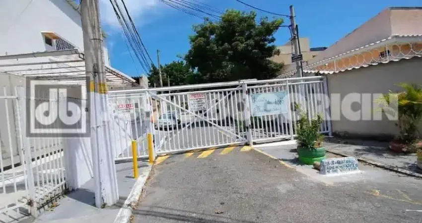 Casa em condomínio fechado com 5 quartos à venda na Rua Padre Butinha, Taquara, Rio de Janeiro