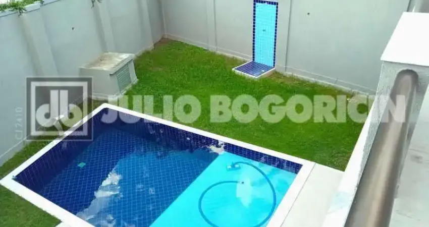Casa em condomínio fechado com 4 quartos à venda na Rua Aldo Rebello, Pechincha, Rio de Janeiro