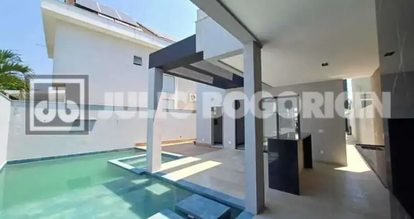 Casa em condomínio fechado com 4 quartos à venda na Rua Economista André Urani, Recreio dos Bandeirantes, Rio de Janeiro