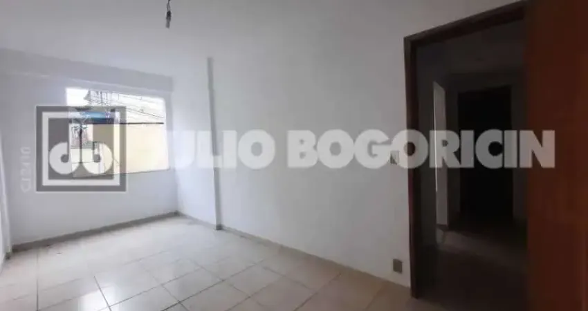 Casa com 2 quartos à venda na Rua Paturi, Tanque, Rio de Janeiro