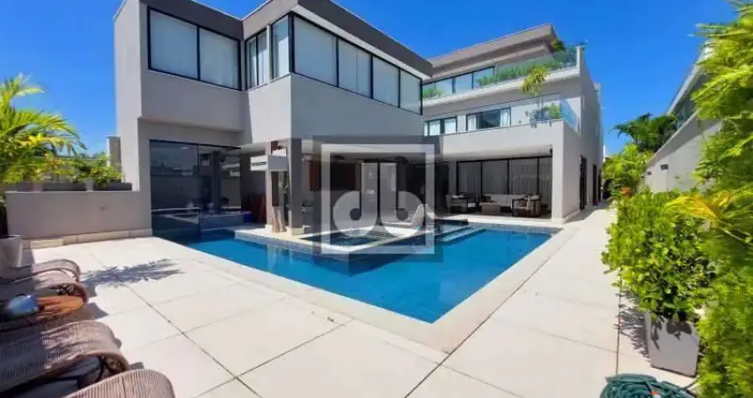 Casa em condomínio fechado com 5 quartos para alugar na Rua Buza Ferraz, Barra da Tijuca, Rio de Janeiro