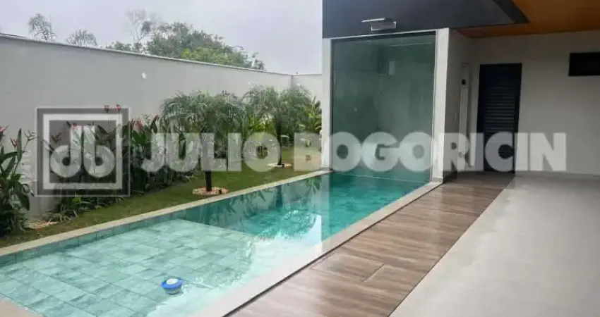 Casa em condomínio fechado com 5 quartos à venda na Estrada Vereador Alceu de Carvalho, Vargem Grande, Rio de Janeiro