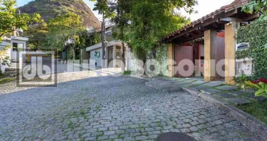 Casa em condomínio fechado com 4 quartos à venda na Rua Stefan Zweig, Laranjeiras, Rio de Janeiro