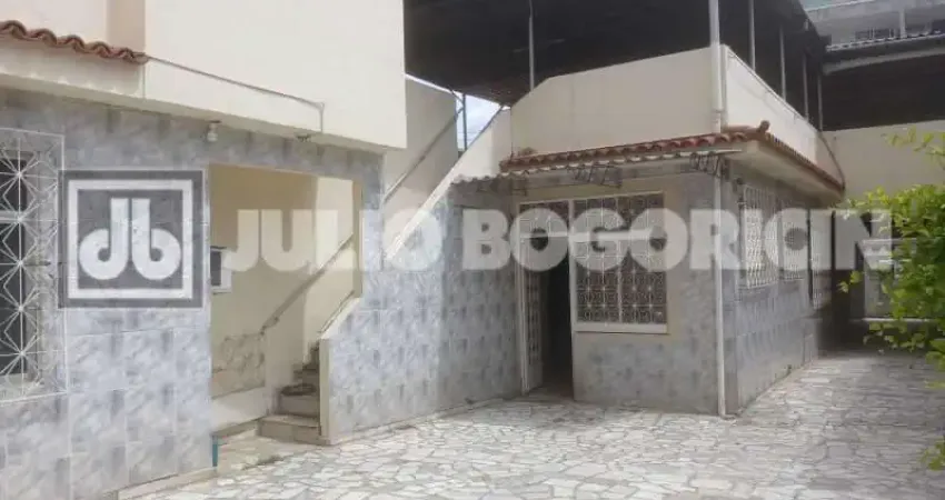 Casa com 6 quartos à venda na Rua João Romariz, Ramos, Rio de Janeiro