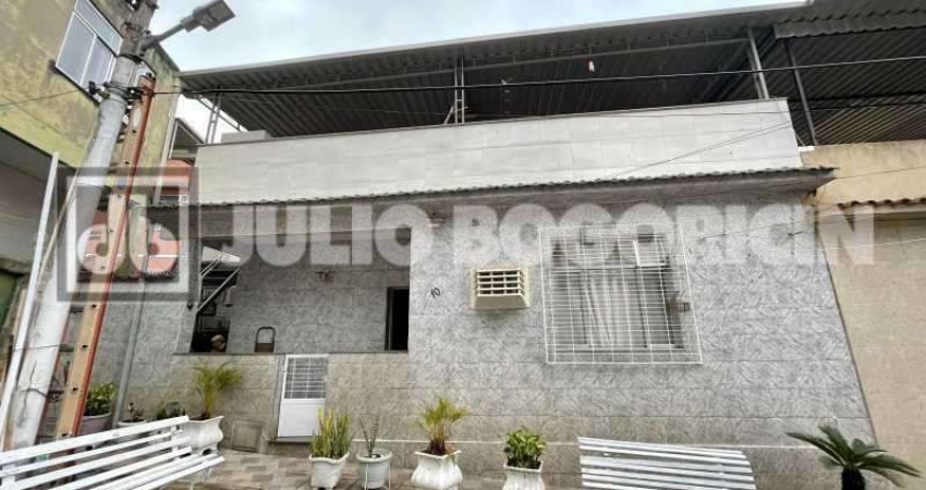 Casa com 2 quartos à venda na Avenida Dom Hélder Câmara, Piedade, Rio de Janeiro