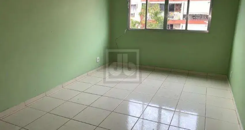 Cachambi - apartamento - sala - 2 quartos - dependência completa - 1 vaga - prédio único ajardinado e elevadores
